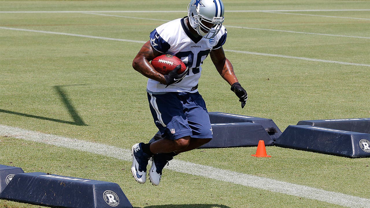 McFadden finally takes part in practice with Cowboys